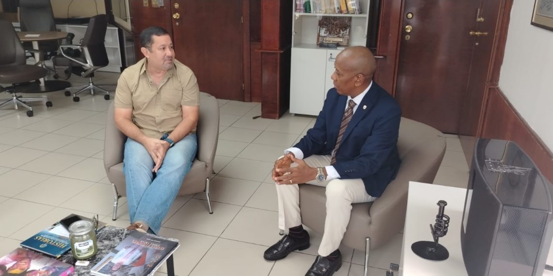 Diputado Isaac Mosquera, se reunió con el director general de Migración Panamá Roger Mojica