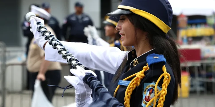 Panamá festeja con dianas y desfiles su 122 aniversario de vida republicana